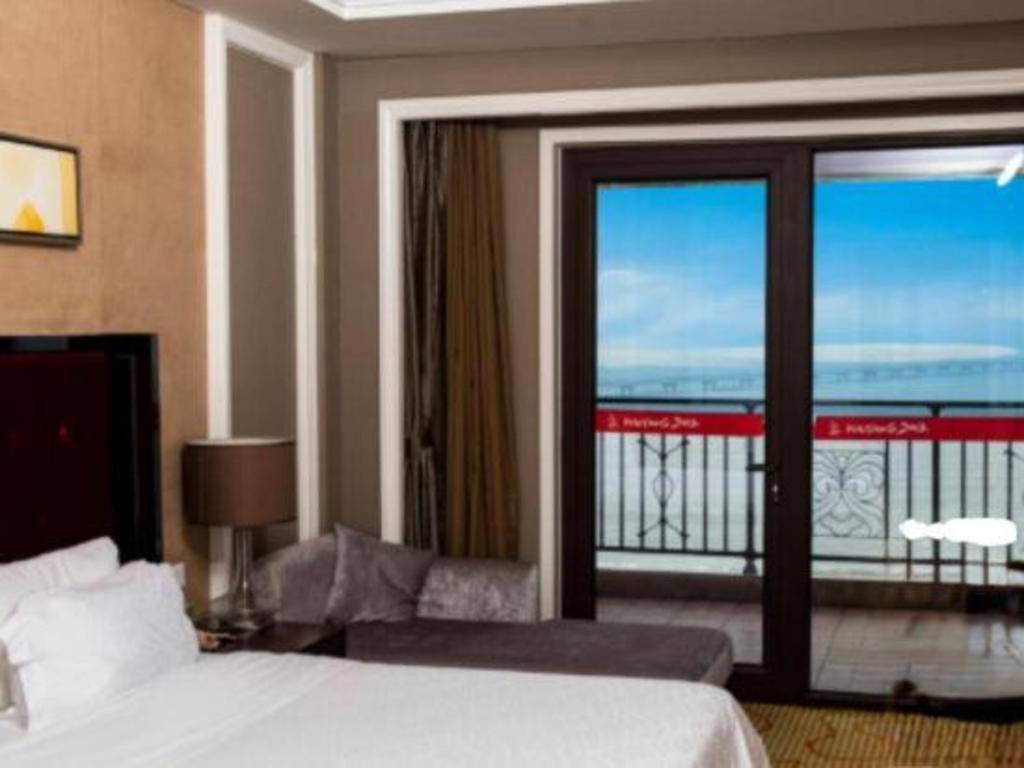 Haiyang Shenglong Jianguo Hotel Fengcheng  Bagian luar foto